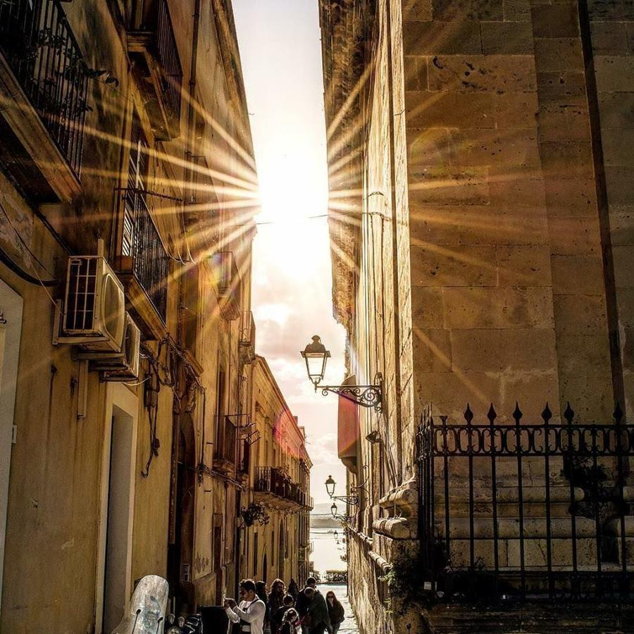Amuni' Sicily Guest House Syracuse Exterior foto